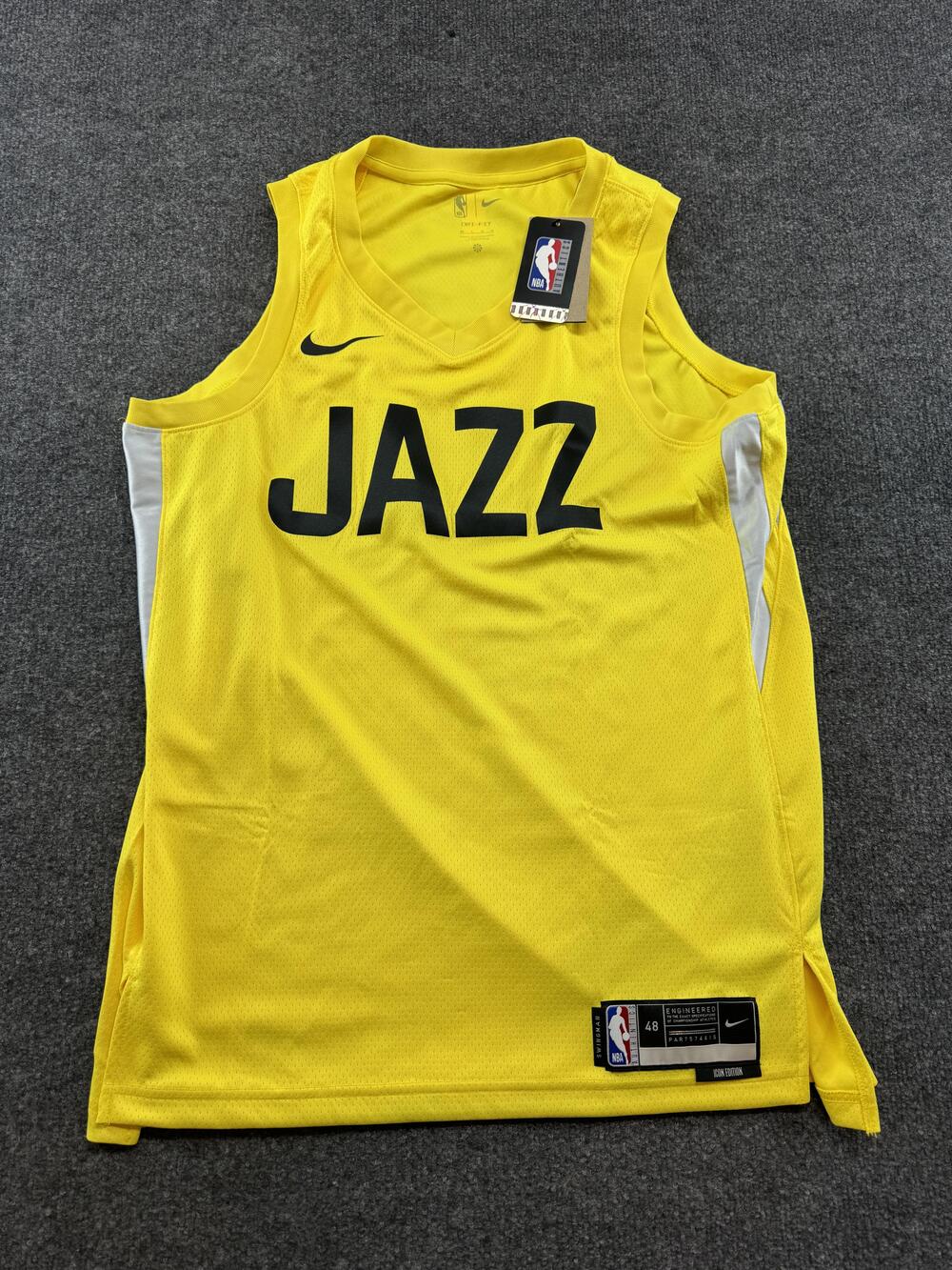Utah Jazz Jersey Mens 48 Large Yellow NBA Basketball Nike Dri Fit Icon Edition